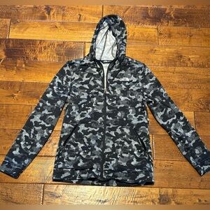 Womens’s The North face black camo full zip up hoodie EUC size Medium